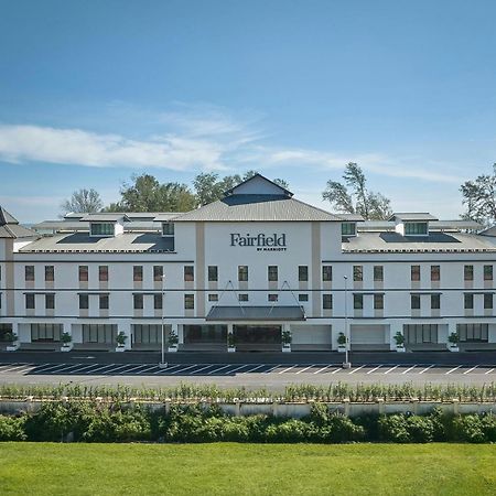 Отель Fairfield By Marriott Kuala Besut Экстерьер фото