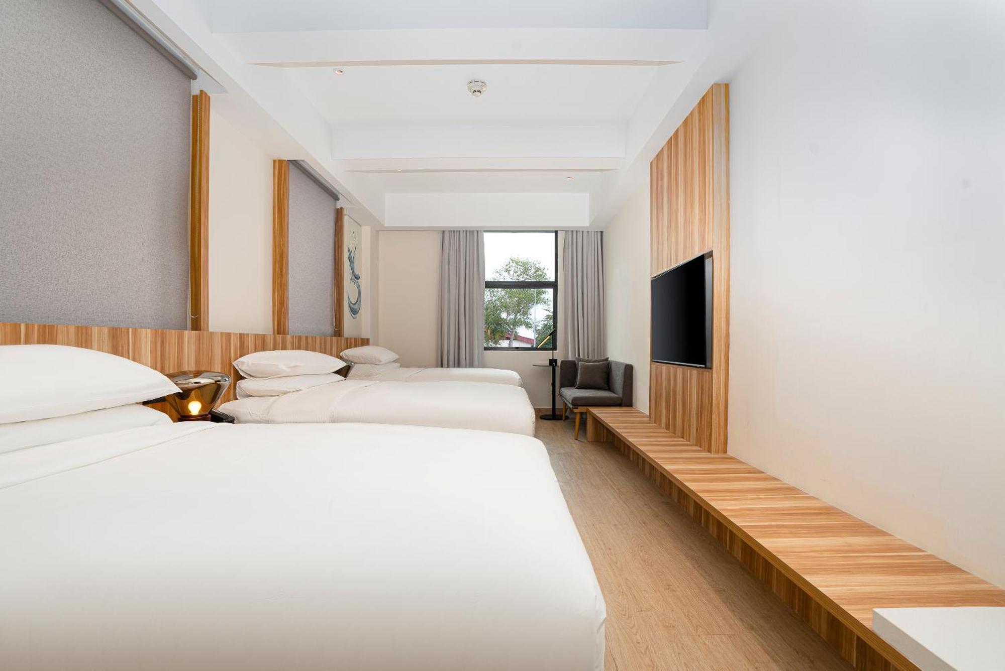 Отель Fairfield By Marriott Kuala Besut Экстерьер фото